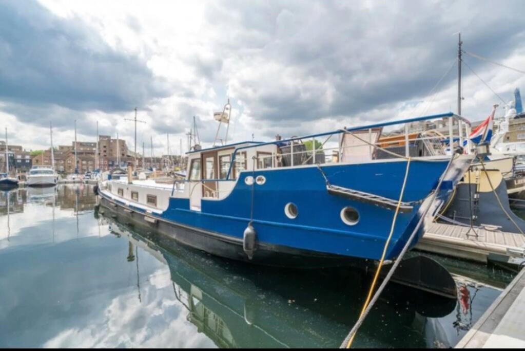 מלון לונדון Historic Dutch Barge, Idyllic Location מראה חיצוני תמונה